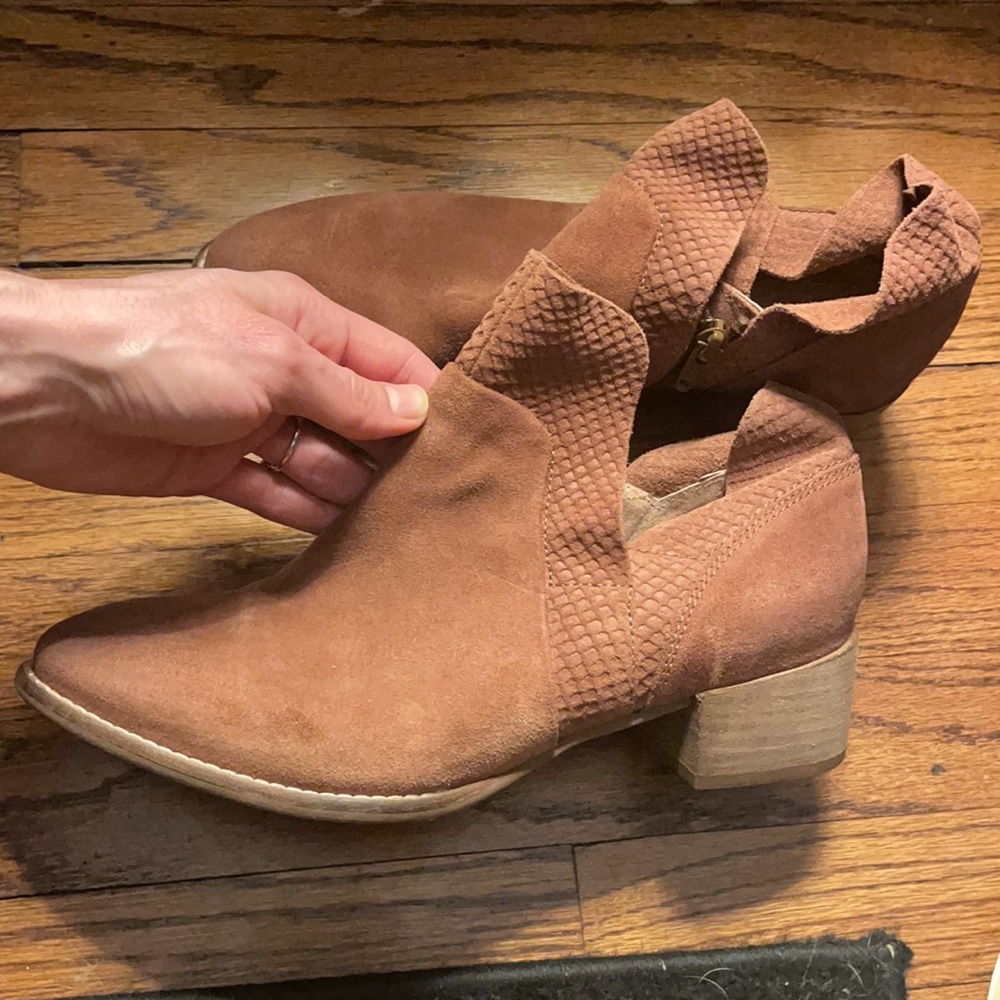 Seychelles moccasin booties